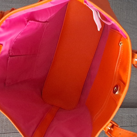 PAYLESS Tote - Picture 6 of 10